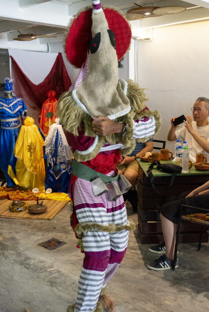 Beyond Roots - Afro Cuban Culture | Trip Planning & Experiences | The rhythm of the Orishas in Centro de las Raíces | Traditional Afro-Cuban Music and Dance Experience - Beyond Roots is your Key to Cuba;. Connect with Afro culture and identity. Plan your Trip to Cuba | Best Experiences | Visit our Online Shop