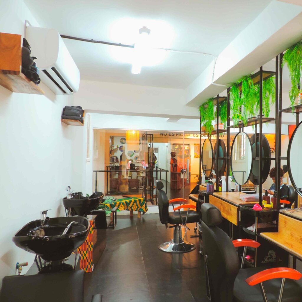 salon-14-scaled
